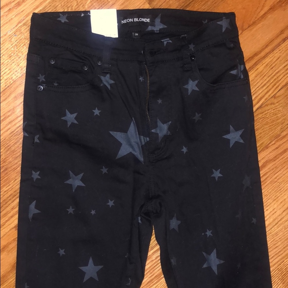 NWT Neon Blonde Bombshell Hi Rise Skinny